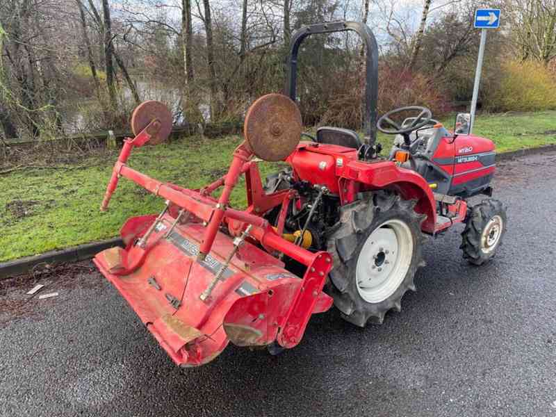 Traktor Mitsubishi MT160 s rotačním kultivátorem - foto 3