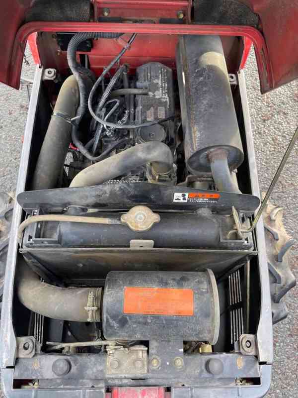 Traktor Mitsubishi MT160 s rotačním kultivátorem - foto 9