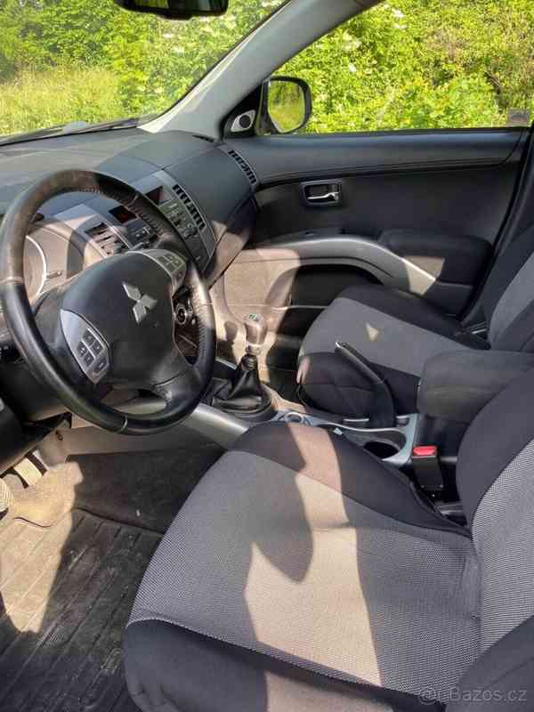Mitsubishi Outlander 2,2   2012 130kw - foto 9
