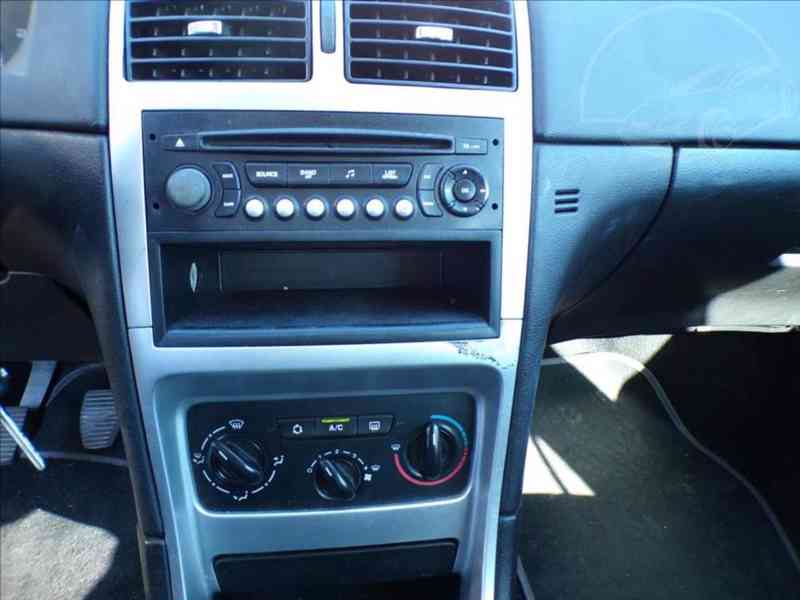 Peugeot 307 1,6 HDI N1,KLIMA - foto 7