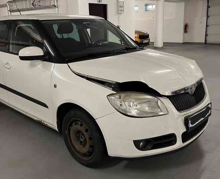 Fabia 2, STK 03/27, bouraná, pojízdná, 1.6 FSi, r.v. 2009 - foto 1