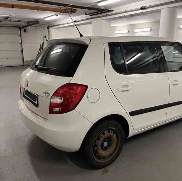 Fabia 2, STK 03/27, bouraná, pojízdná, 1.6 FSi, r.v. 2009 - foto 2