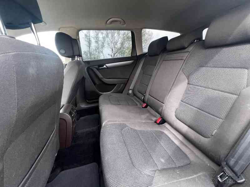 Volkswagen Passat 2,0 Variant, 103kW, 2011, DPH - foto 13