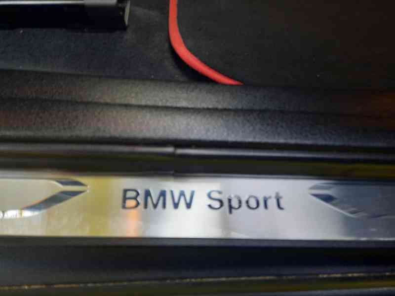 BMW X1 18d sDrive - Sport  - foto 6