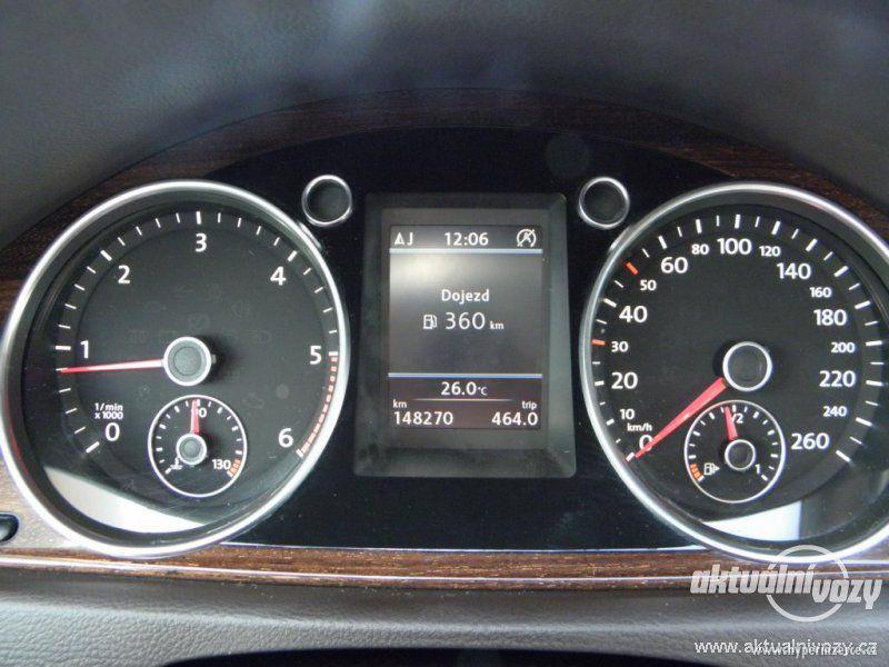 Volkswagen Passat 2.0, nafta, vyrobeno 2011, navigace, kůže - foto 12