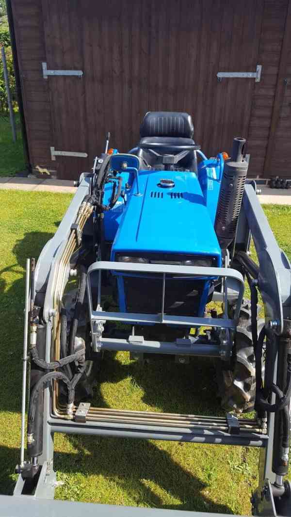   Malotraktor Iseki I45 - velmi dobrý stav + příslušenství - foto 2