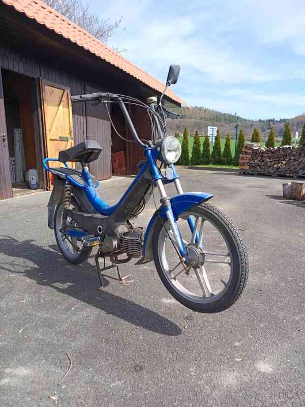 Motocykl Korado Manet 216 (2.)