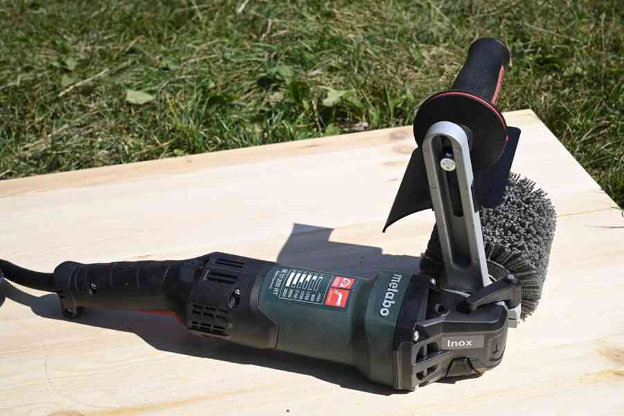 Metabo SE 17-200 RT satinační bruska + kartáč - foto 3