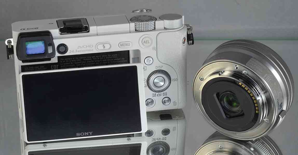 Sony A6000+16-50 mm *Full HDV*WIFI* 15500 Exp - foto 4