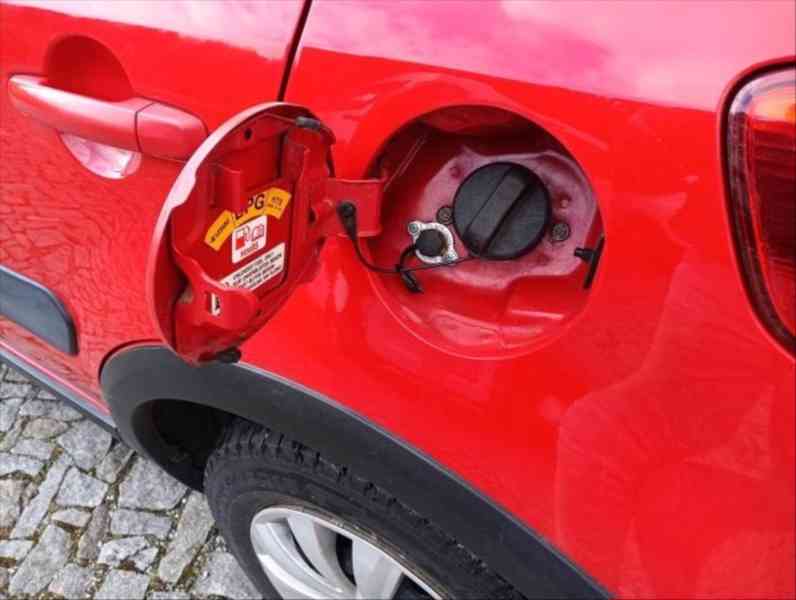 Suzuki SX4 1,6   rok 2013 Lpg 4x4 - foto 4