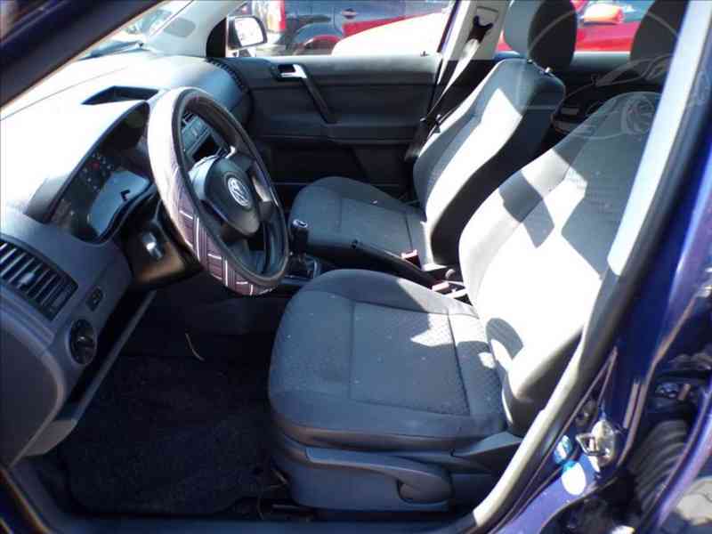 Volkswagen Polo 1,2 12V BASIS - foto 8