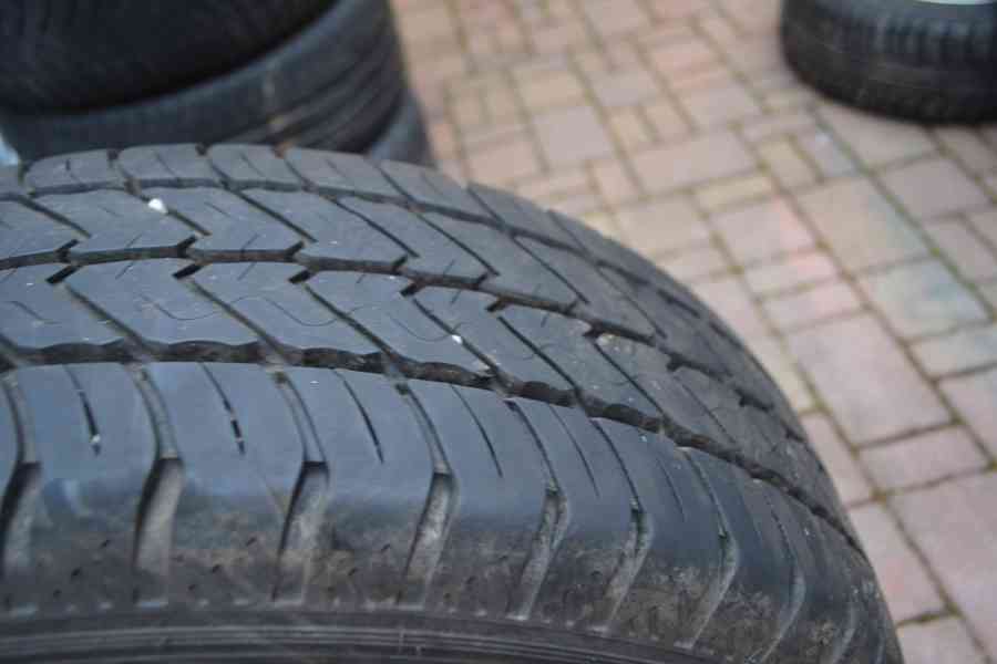 VW T5,T6(6.1) - skoro NOVÉ letní kola 215/60R17C GOODYEAR - foto 16