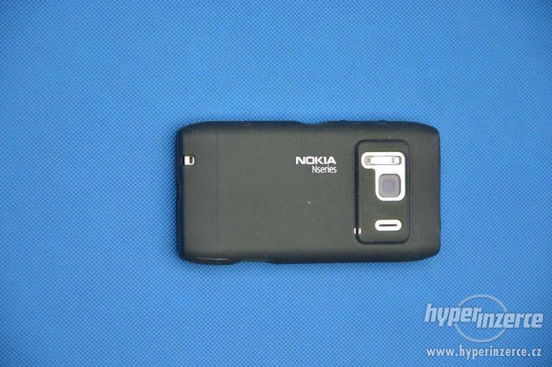 Nokia N8 - foto 6