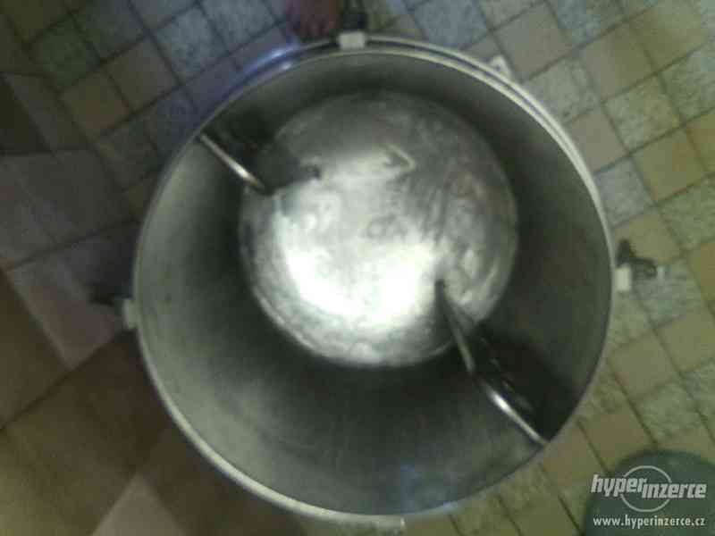 řeznické vybavení,kůtr,masírka,mlýnek - foto 4