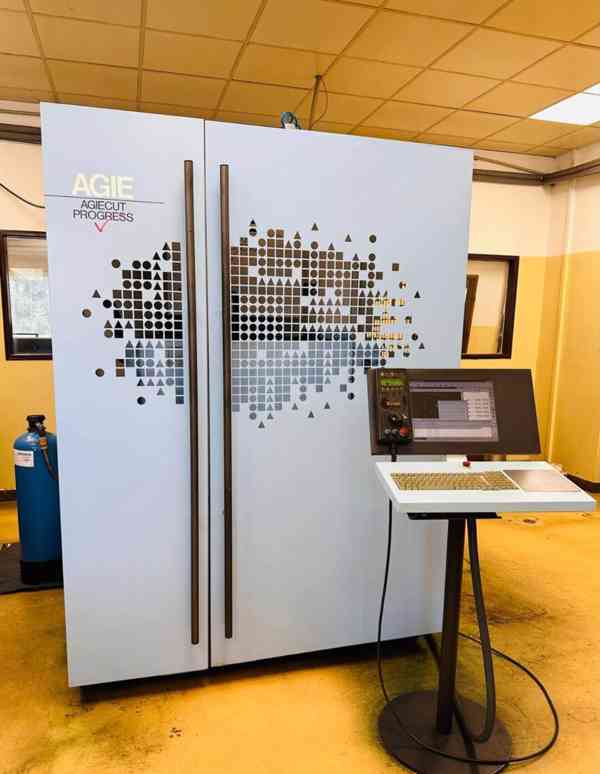 Použitá drátová řezačka AGIE AGIECUT PROGRESS V2, r. v. 2015 - foto 15