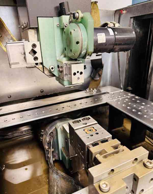 Použitá drátová řezačka AGIE AGIECUT PROGRESS V2, r. v. 2015 - foto 5