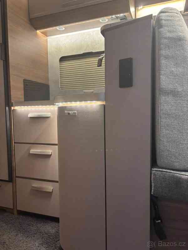 Fiat Ducato 2,3   Obytné auto Knaus K250/3 - foto 3