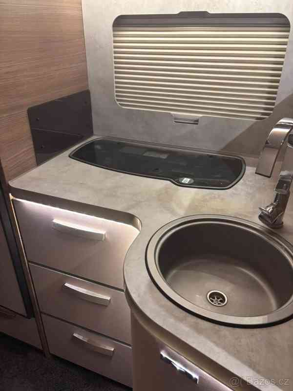 Fiat Ducato 2,3   Obytné auto Knaus K250/3 - foto 5