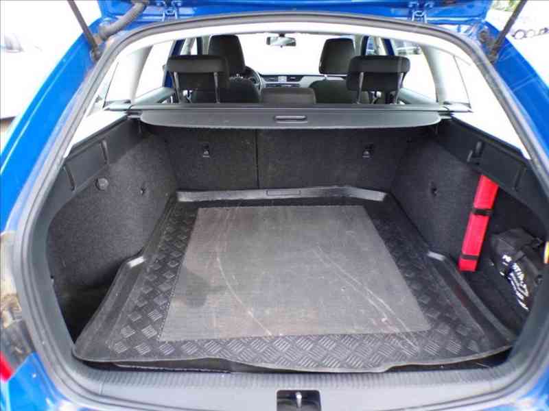 Škoda Octavia 1,5 TSI G-TEC AUTOMAT-DPH - foto 10