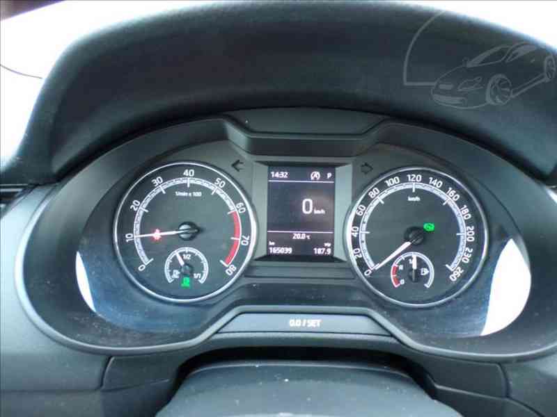 Škoda Octavia 1,5 TSI G-TEC AUTOMAT-DPH - foto 6