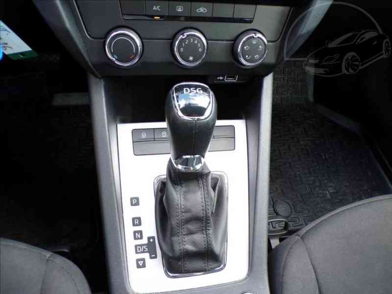 Škoda Octavia 1,5 TSI G-TEC AUTOMAT-DPH - foto 7