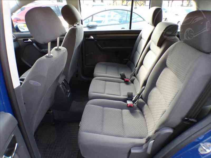  Volkswagen Touran 1,9 TDI - foto 9