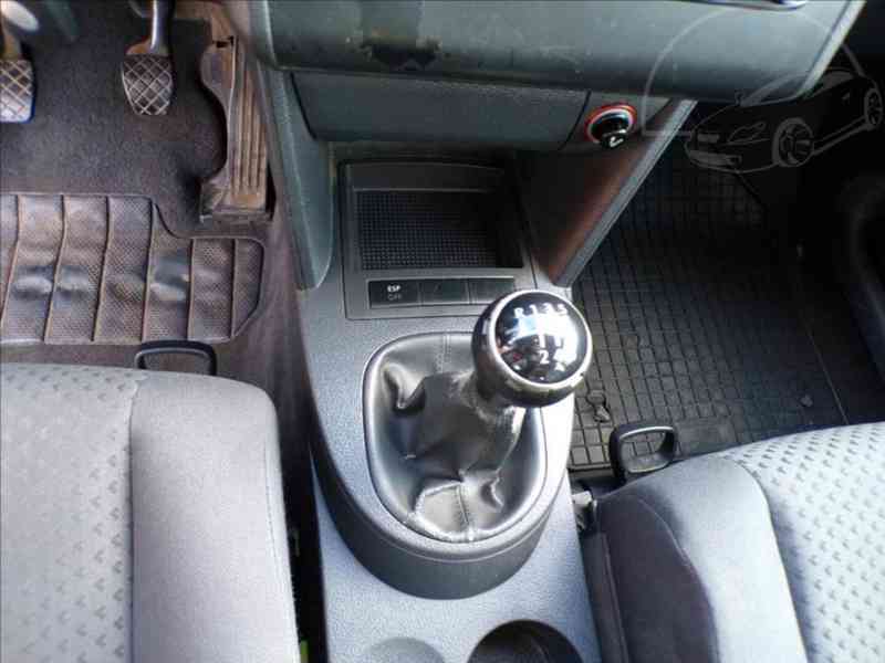  Volkswagen Touran 1,9 TDI - foto 7