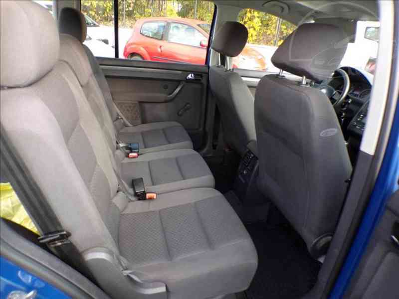 Volkswagen Touran 1,9 TDI - foto 11