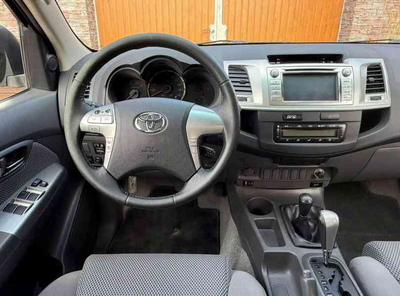 Toyota Hilux 3.0 D4D Life AUT. 126kw - foto 7