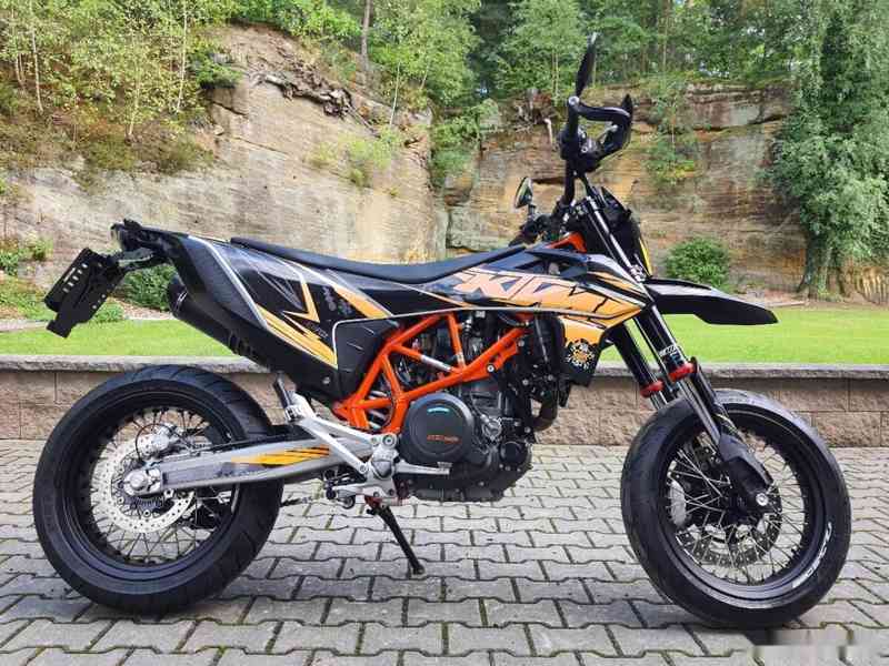 KTM 690 SMC-R - SUPER STAV 175.000,- Kč - foto 13