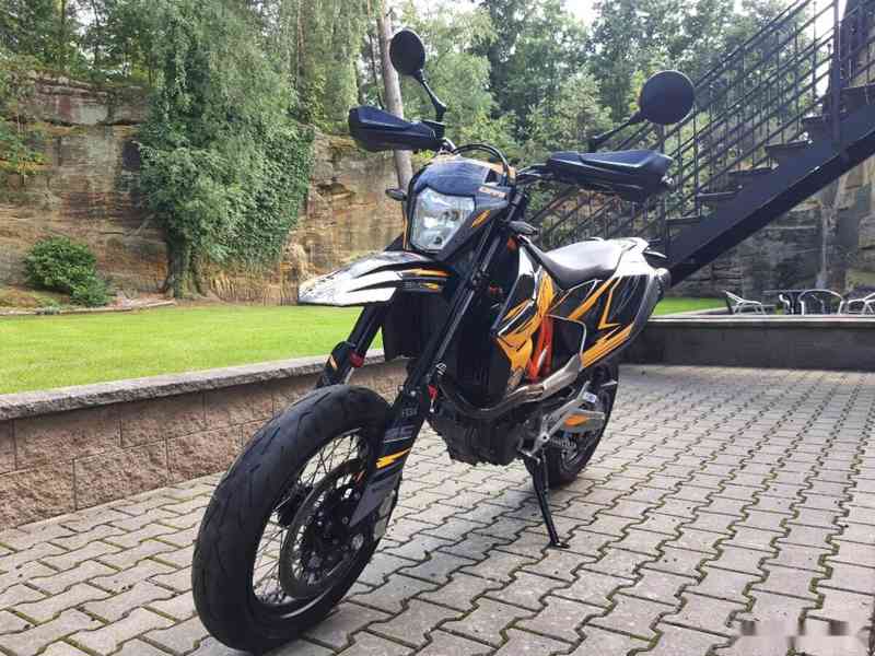KTM 690 SMC-R - SUPER STAV 175.000,- Kč - foto 2