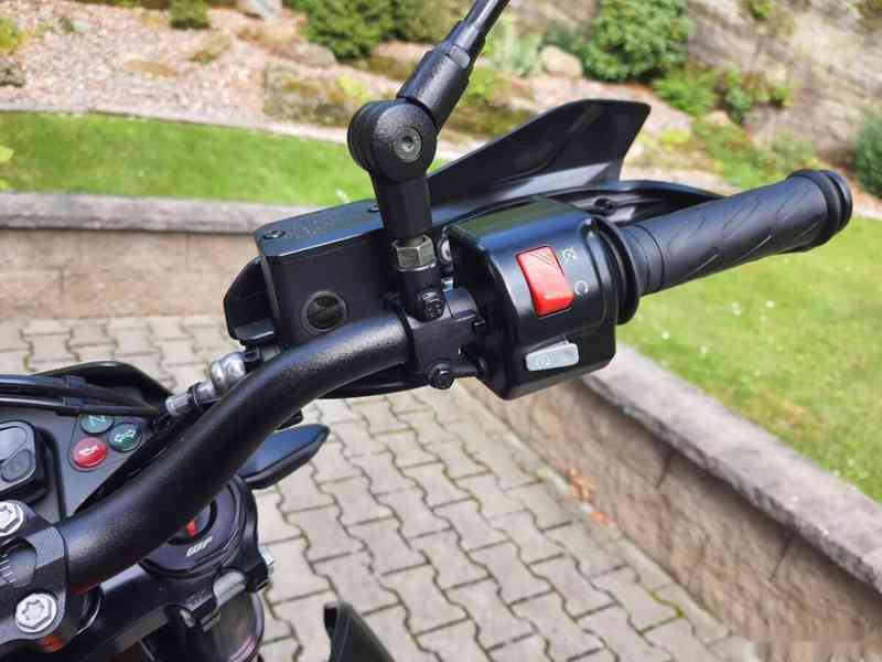 KTM 690 SMC-R - SUPER STAV 175.000,- Kč - foto 6