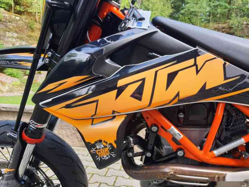 KTM 690 SMC-R - SUPER STAV 175.000,- Kč - foto 8