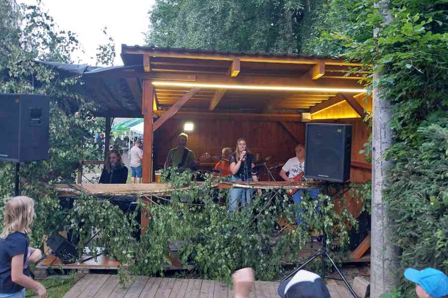 Skelet - kapela na letní slavnosti, táborák, pouť - foto 4