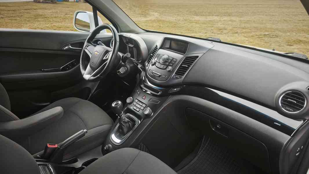 Chevrolet Orlando 1.8i,LPG,7 míst,půvČR,garážováno,nové STK - foto 13