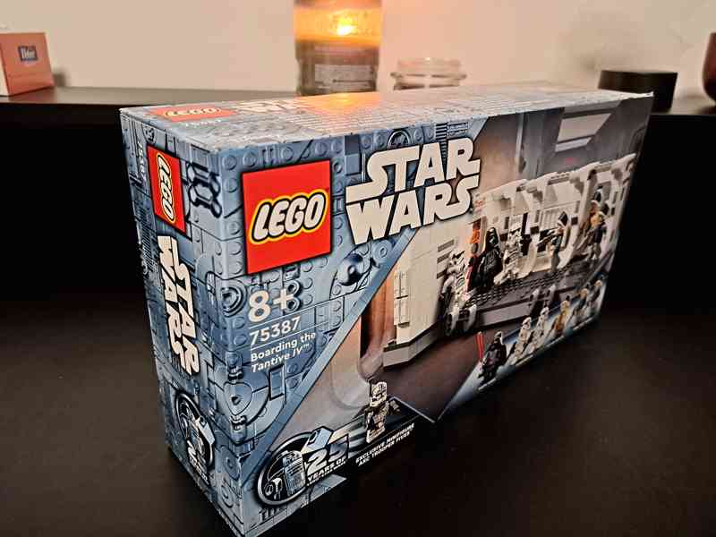 LEGO Star Wars 75387 - Nástup na palubu Tantive IV - foto 2