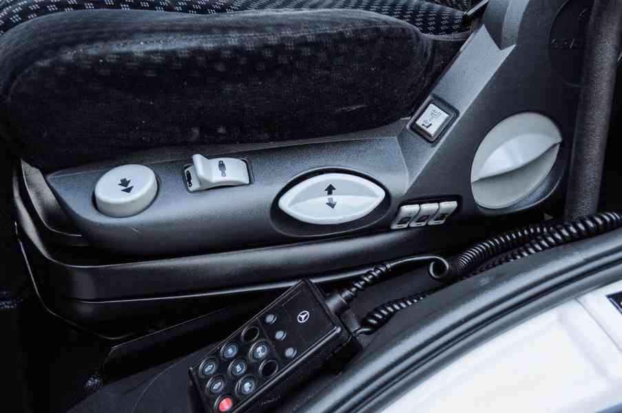 MERCEDES ATEGO 1524 HÁKOVÝ NOSIČ KONTEJNERŮ + HYDR. RUKA - foto 43