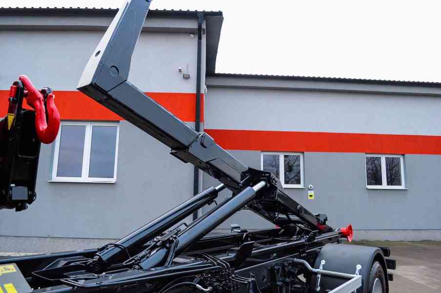 MERCEDES ATEGO 1524 HÁKOVÝ NOSIČ KONTEJNERŮ + HYDR. RUKA - foto 68