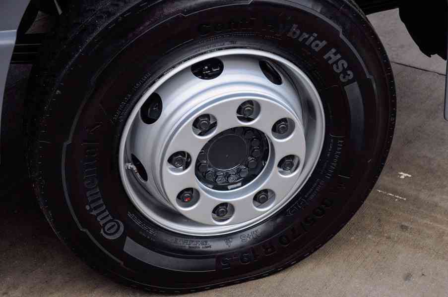 MERCEDES ATEGO 1524 HÁKOVÝ NOSIČ KONTEJNERŮ + HYDR. RUKA - foto 11