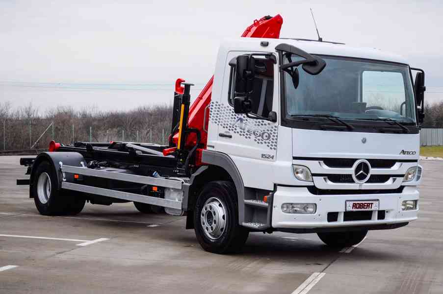 MERCEDES ATEGO 1524 HÁKOVÝ NOSIČ KONTEJNERŮ + HYDR. RUKA