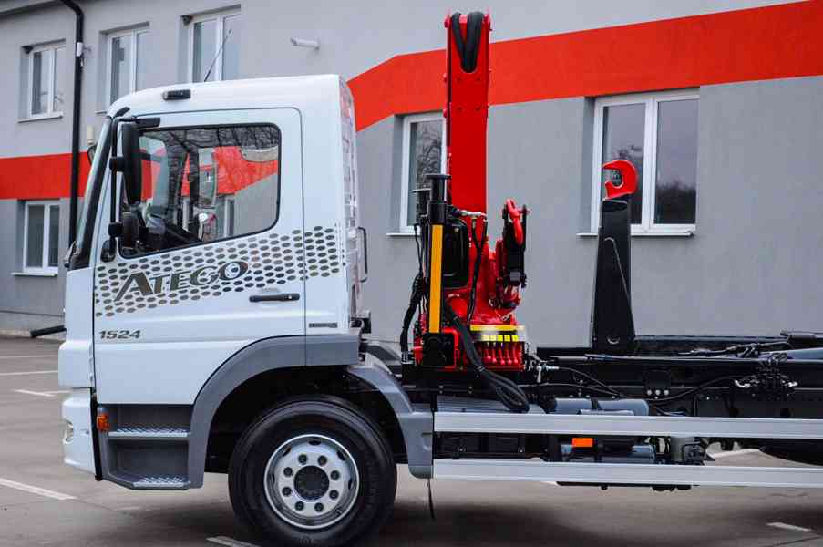 MERCEDES ATEGO 1524 HÁKOVÝ NOSIČ KONTEJNERŮ + HYDR. RUKA - foto 67