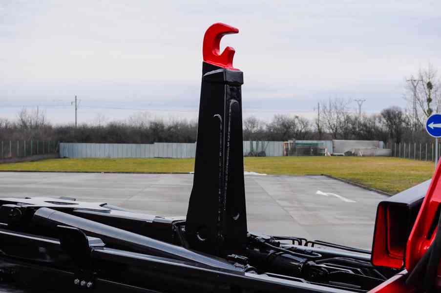 MERCEDES ATEGO 1524 HÁKOVÝ NOSIČ KONTEJNERŮ + HYDR. RUKA - foto 14