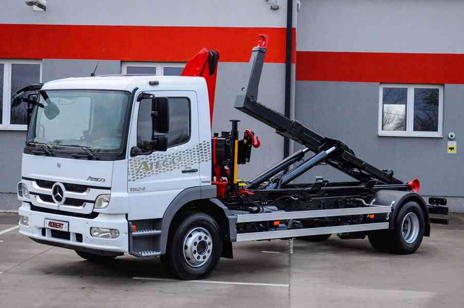 MERCEDES ATEGO 1524 HÁKOVÝ NOSIČ KONTEJNERŮ + HYDR. RUKA - foto 73