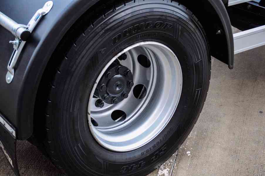 MERCEDES ATEGO 1524 HÁKOVÝ NOSIČ KONTEJNERŮ + HYDR. RUKA - foto 17