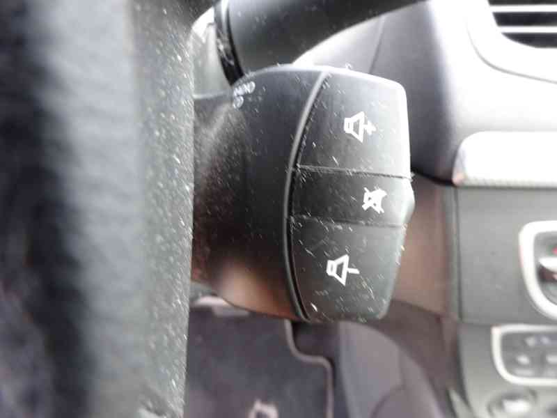 Renault Fluence 1.6i r.v.2010 (1.Majitel) DĚDICTVÍ - foto 12