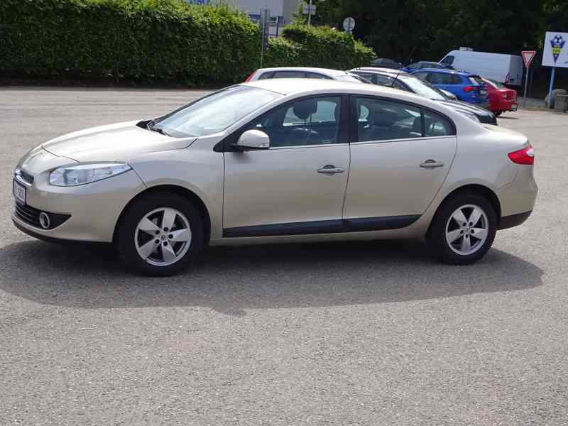 Renault Fluence 1.6i r.v.2010 (1.Majitel) DĚDICTVÍ - foto 3