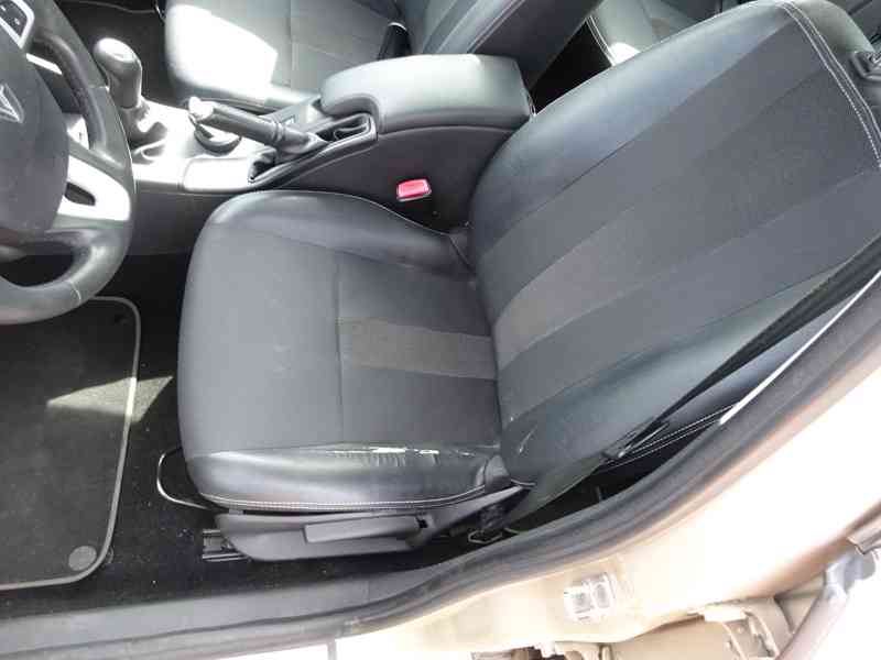 Renault Fluence 1.6i r.v.2010 (1.Majitel) DĚDICTVÍ - foto 14
