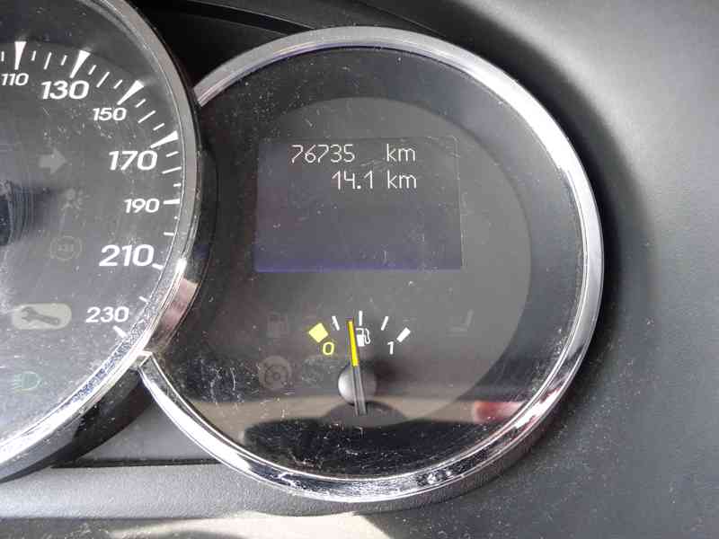 Renault Fluence 1.6i r.v.2010 (1.Majitel) DĚDICTVÍ - foto 8
