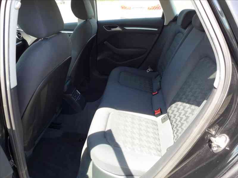 Audi A3 2,0 TDI 110KW, DIGI AC, 1.MAJ - foto 6
