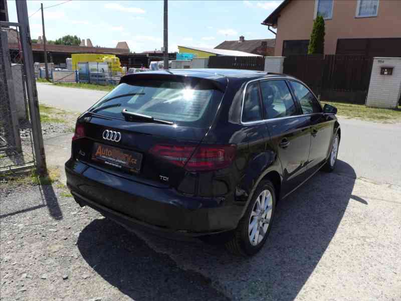 Audi A3 2,0 TDI 110KW, DIGI AC, 1.MAJ - foto 3